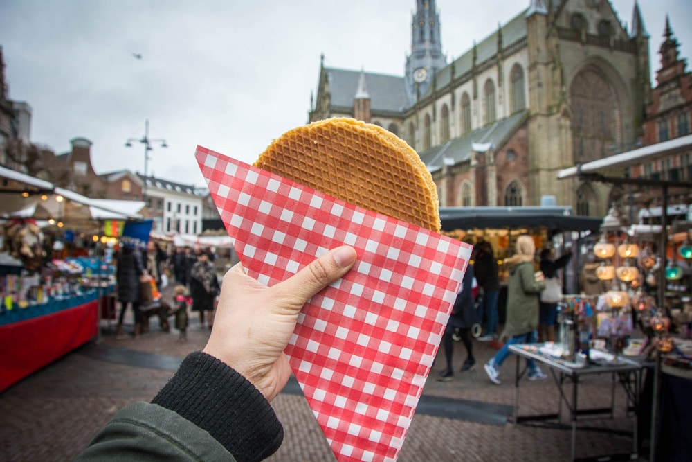 Fresh stroopwafel Haarlem Saturday market
