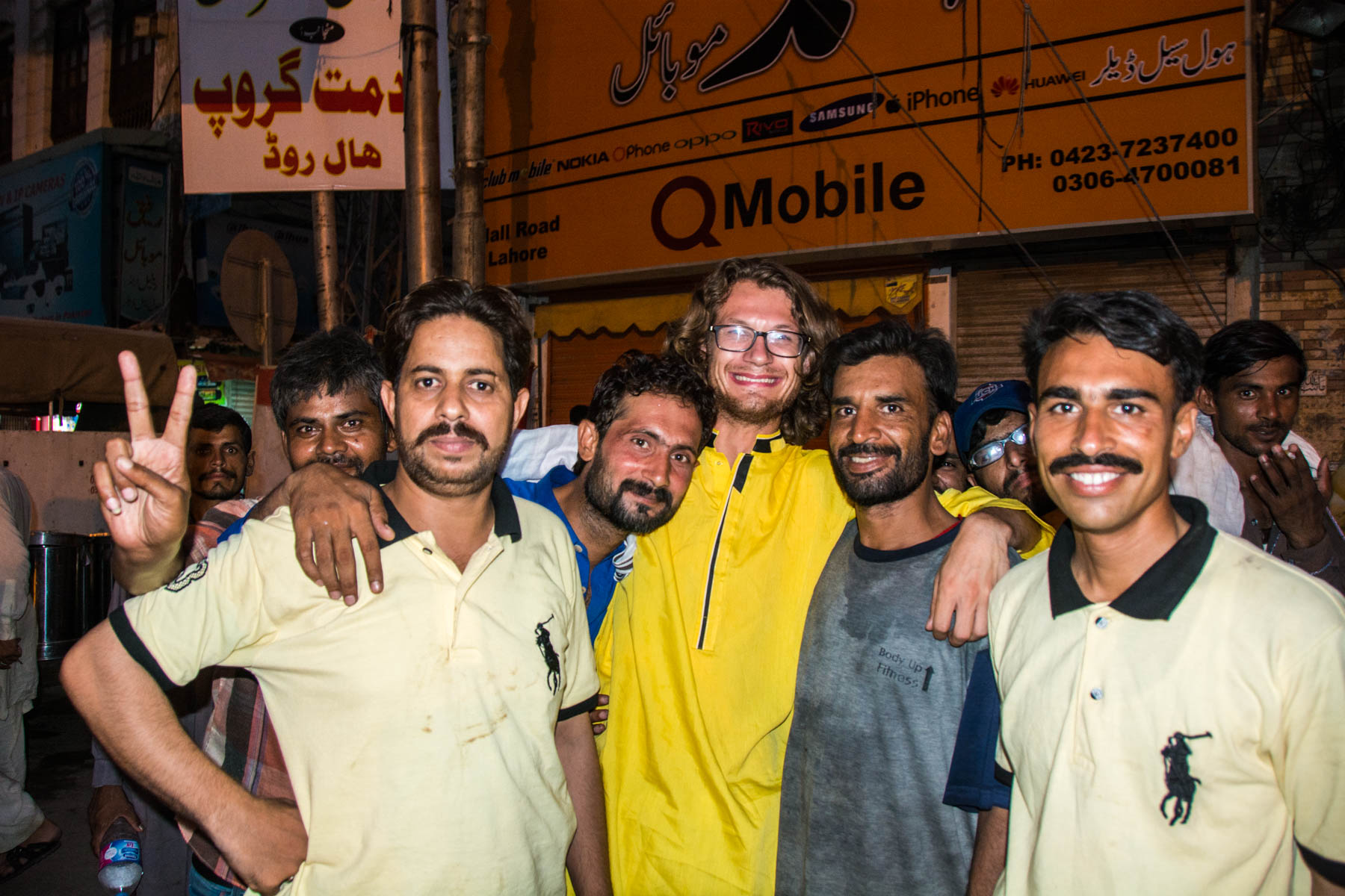 Tales of Pakistani hospitality: taking a million photos with people in Lahore