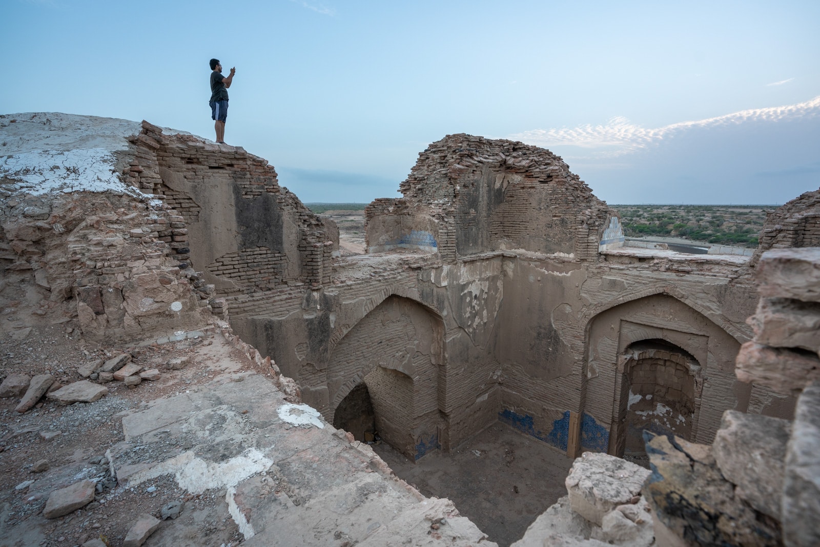 Sindh travel guide - Exploring an abandoned fort with Aamish near Thatta - Lost With Purpose travel blog