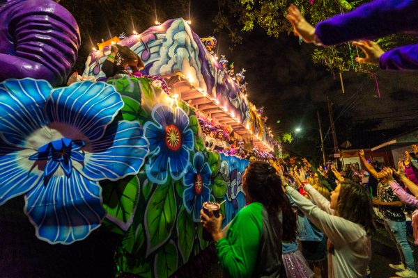 Mardi Gras In New Orleans: An Offbeat First Timer Guide | Lost With ...