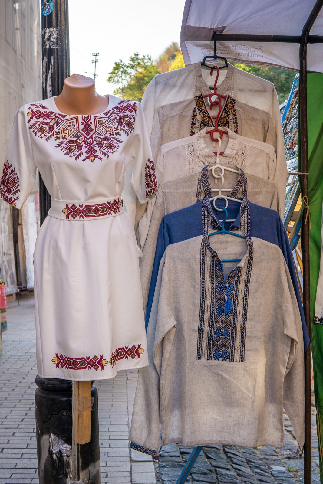 Traditional Ukrainian men and women's clothes in Kiev
